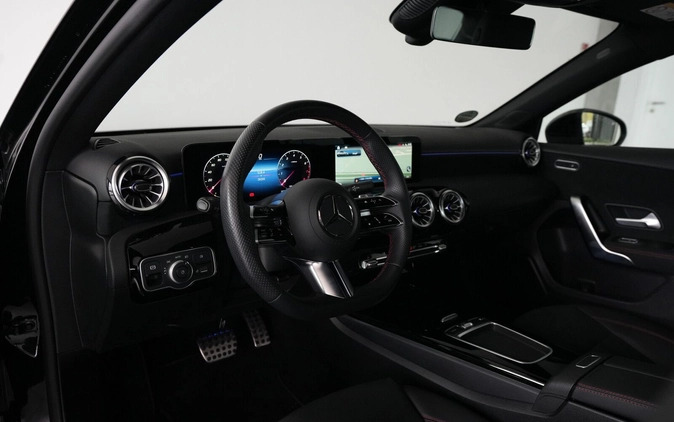 Mercedes-Benz Klasa A cena 166900 przebieg: 42714, rok produkcji 2023 z Izbica Kujawska małe 436